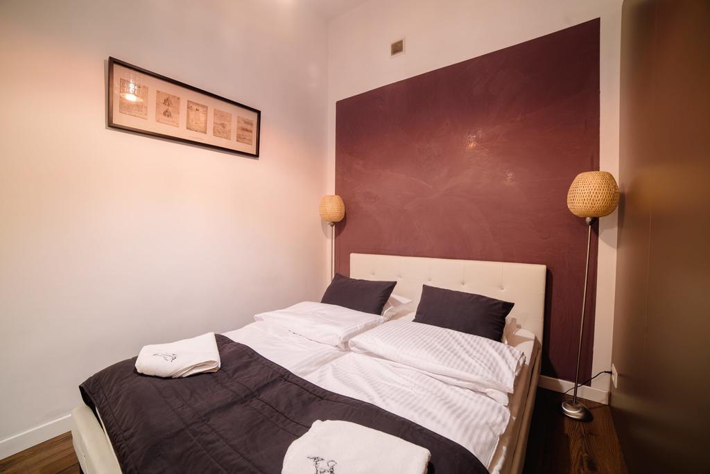 Cracow Rent Apartments - Spacious Apartments For 2-7 People In Quiet Area - Kolberga Street Nr 3 - 10 Min To Main Square By Foot Cracóvia Exterior foto