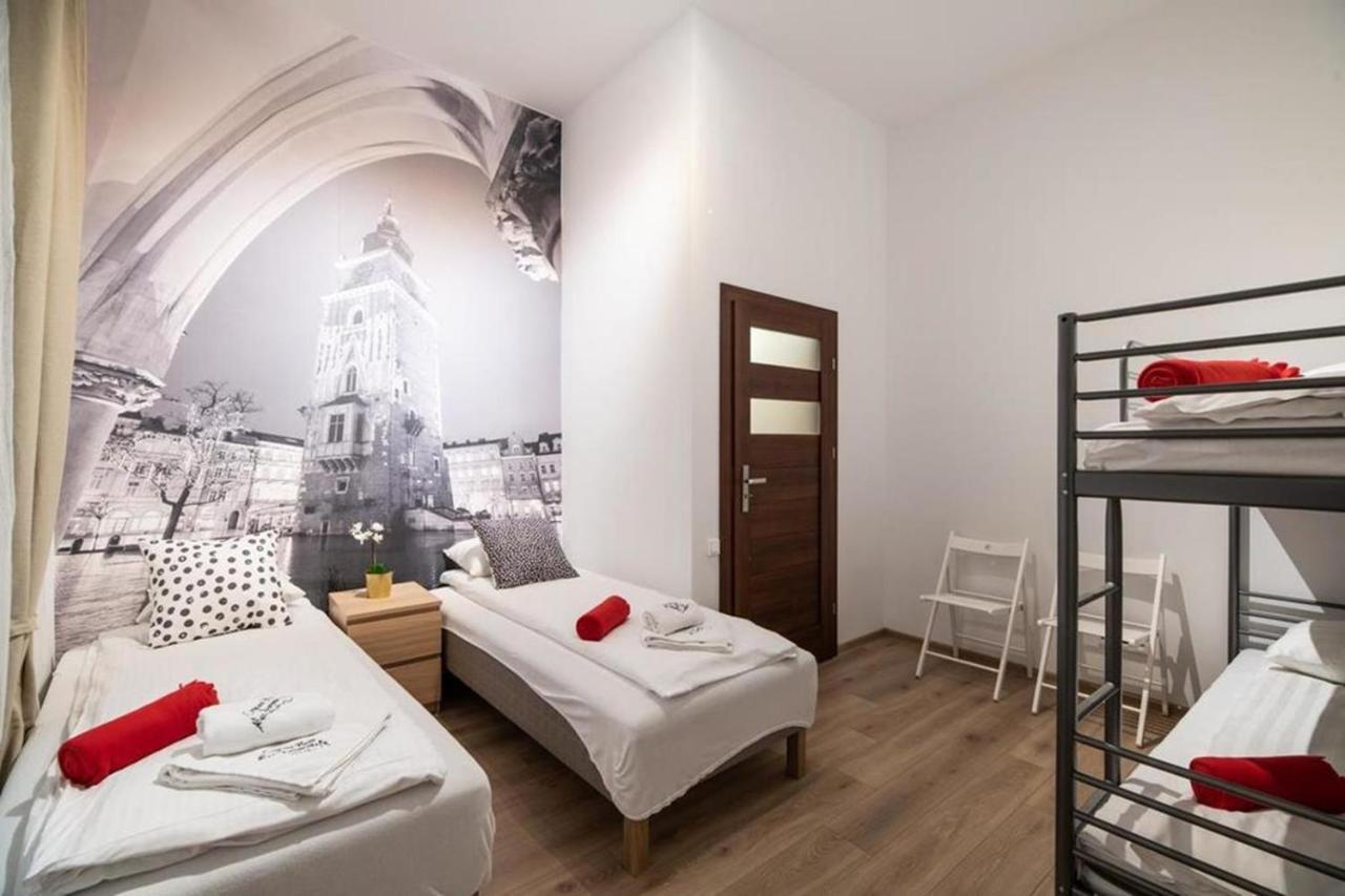 Cracow Rent Apartments - Spacious Apartments For 2-7 People In Quiet Area - Kolberga Street Nr 3 - 10 Min To Main Square By Foot Cracóvia Exterior foto