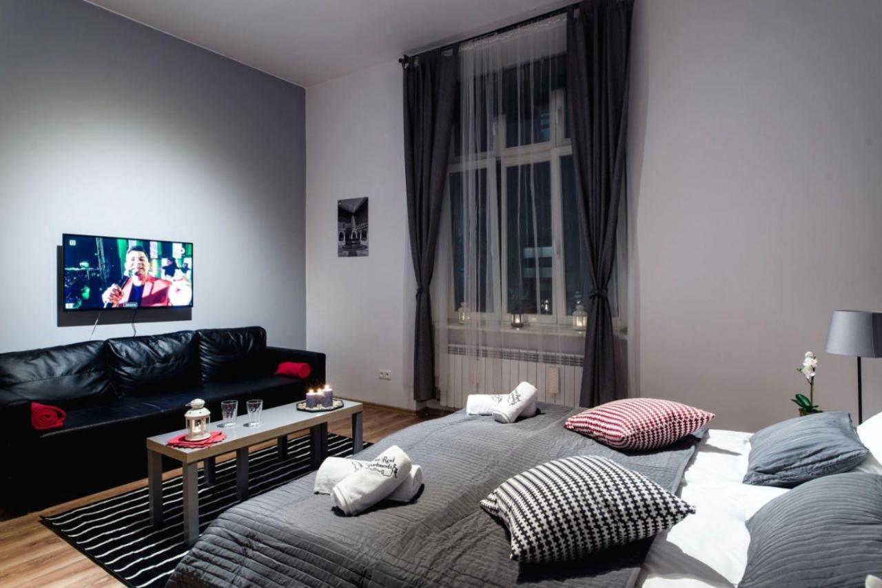 Cracow Rent Apartments - Spacious Apartments For 2-7 People In Quiet Area - Kolberga Street Nr 3 - 10 Min To Main Square By Foot Cracóvia Exterior foto